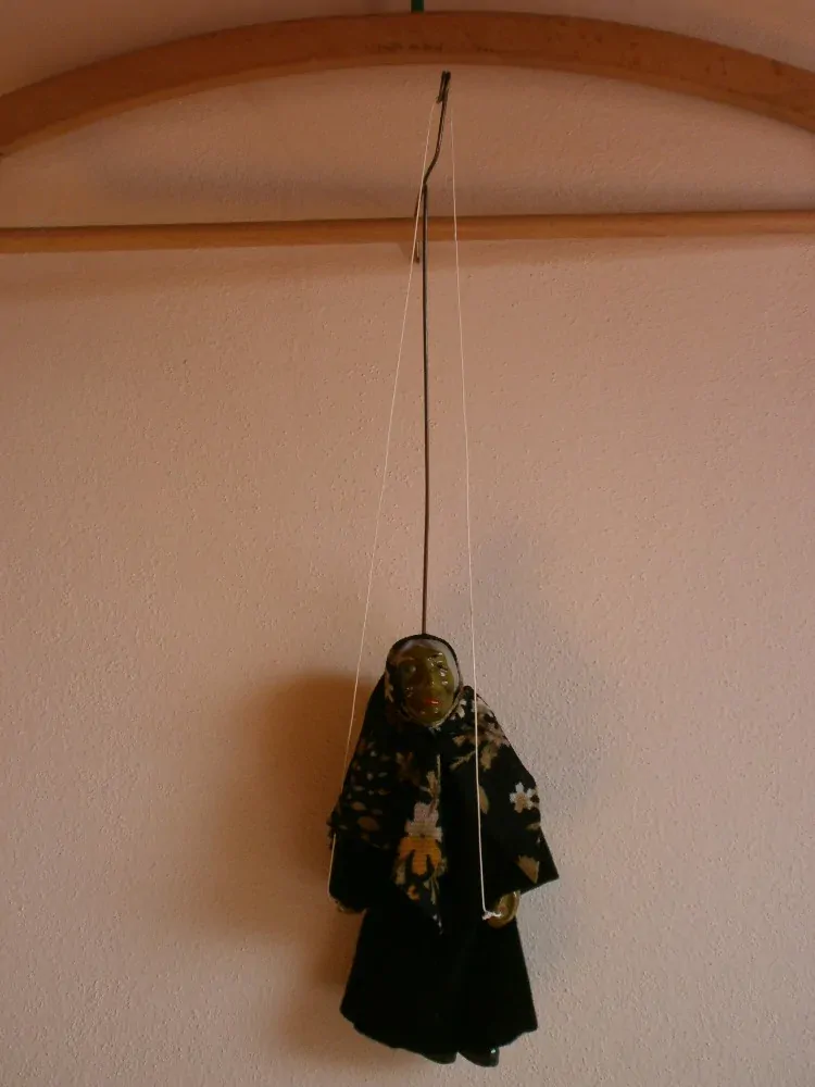 ČARODĚJNICE - Baba Jaga TVAR LIPOVÁ