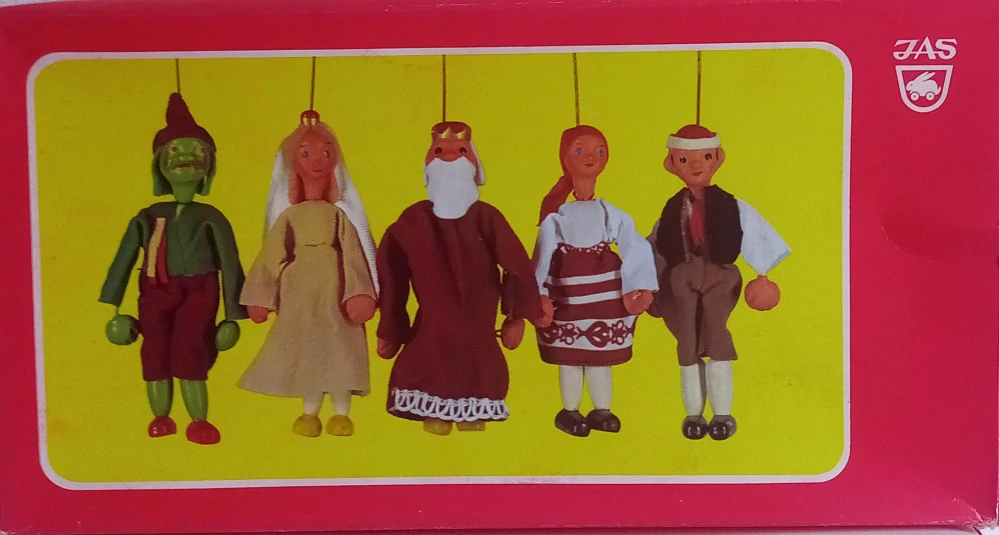9ks historických loutek výrobního družstva JAS